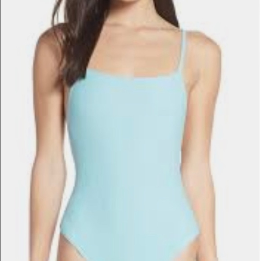 NWOT Something Navy Core Ribbed One-Piece‎ Swimsuit!
